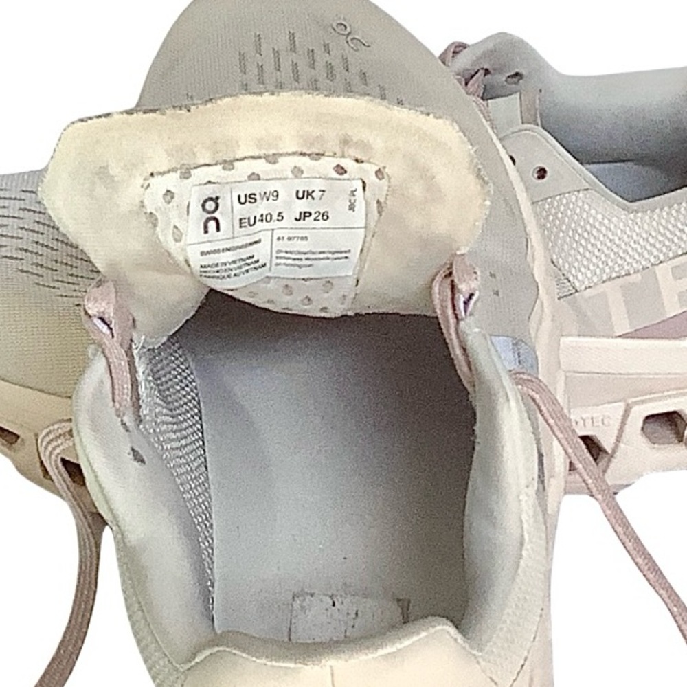 On Cloud Cloudmonster - image 9